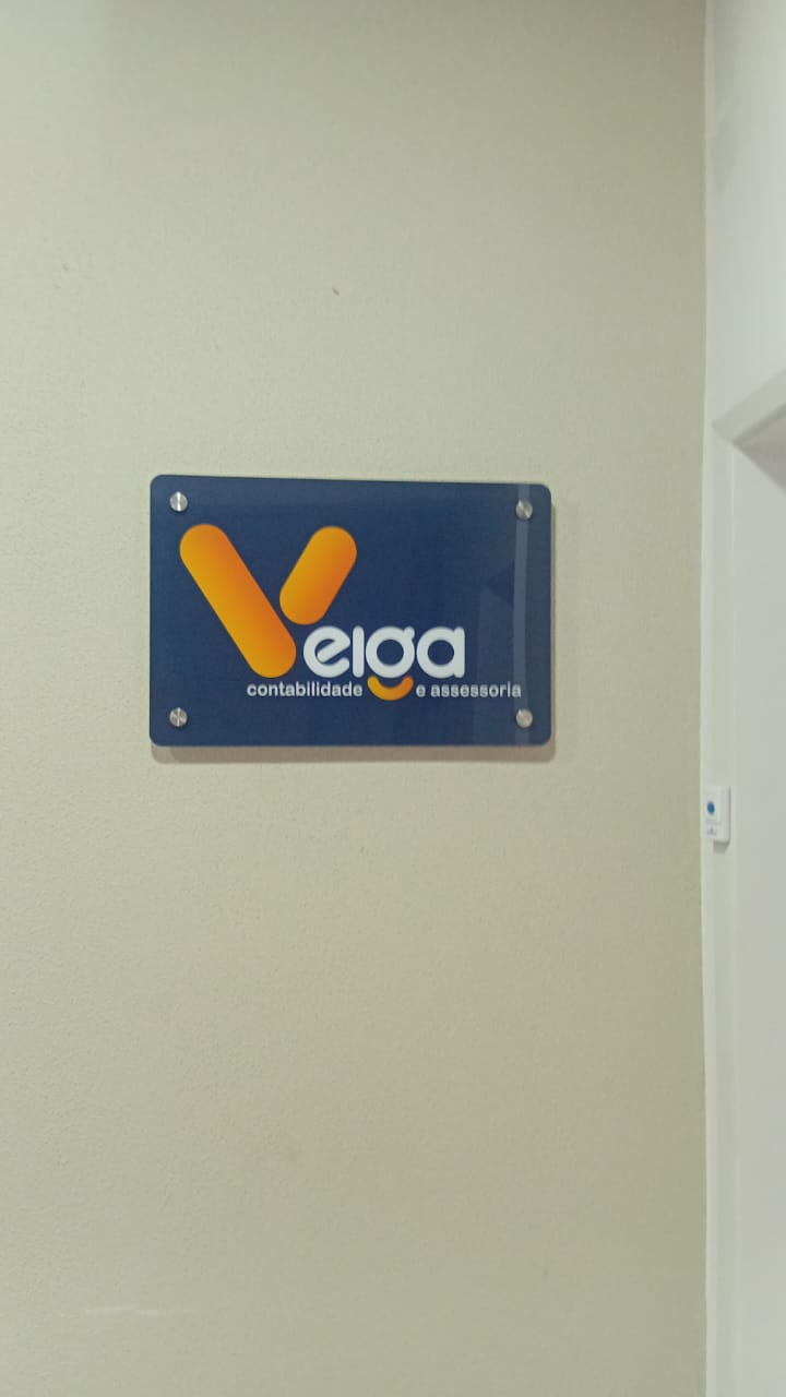 Placa de Identificação/Sinalização em Acrílico – Impressão Digital e Fixação - Placas Impressas - Imagem 3